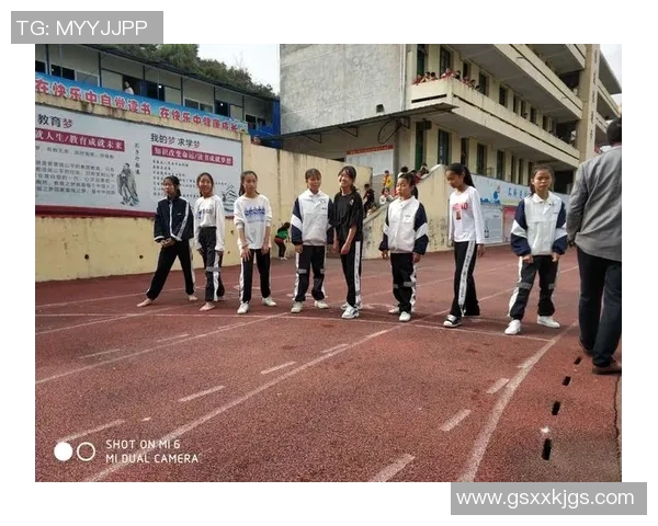 王秀英专访:从绿茵场到人生舞台的足球旅程回顾与思考 王秀英专访:从绿茵场到人生舞台的足球旅程回顾与思考