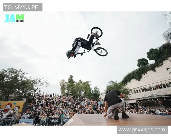 广州极限运动队在世界滑板锦标赛中的精彩表现与实力分析