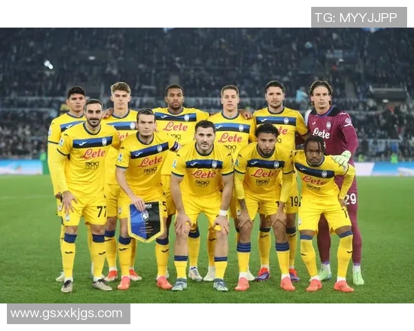 男孩勇敢拒绝足球明星握手背后的故事引发热议 男孩勇敢拒绝足球明星握手背后的故事引发热议