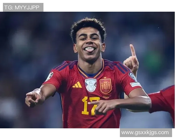 足球明星技艺深度解析图解助你掌握足球技巧的精髓与魅力 足球明星技艺深度解析图解助你掌握足球技巧的精髓与魅力