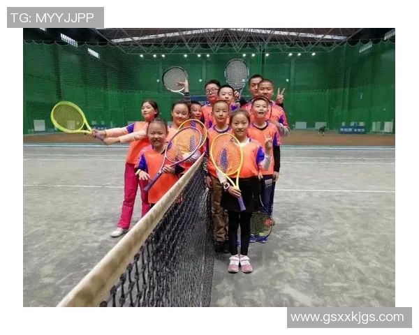 南京网球队整体压制现象分析及其对网球发展的影响探讨